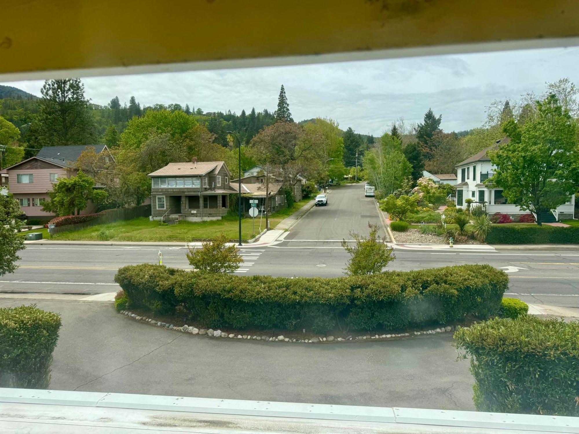 Bayberry Inn B&B And Oregon Wellness Retreat 애쉬랜드 외부 사진
